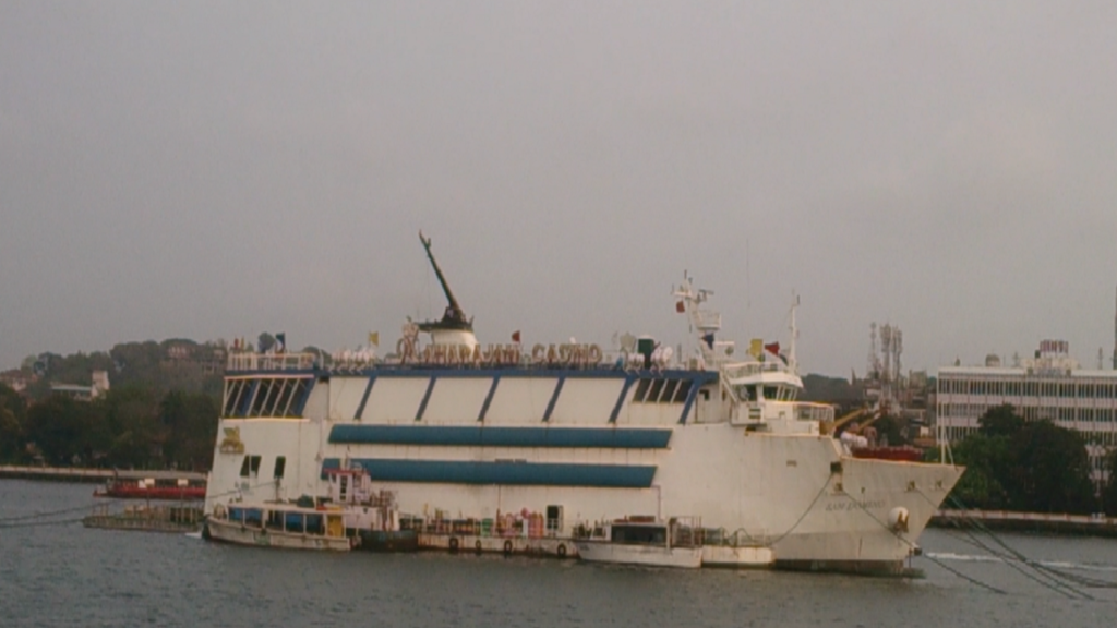 Casino Maharaja in Mandovi river